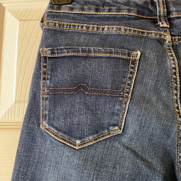 Dark Blue Junior's Jeans- Size 5 - Picture 6 of 6